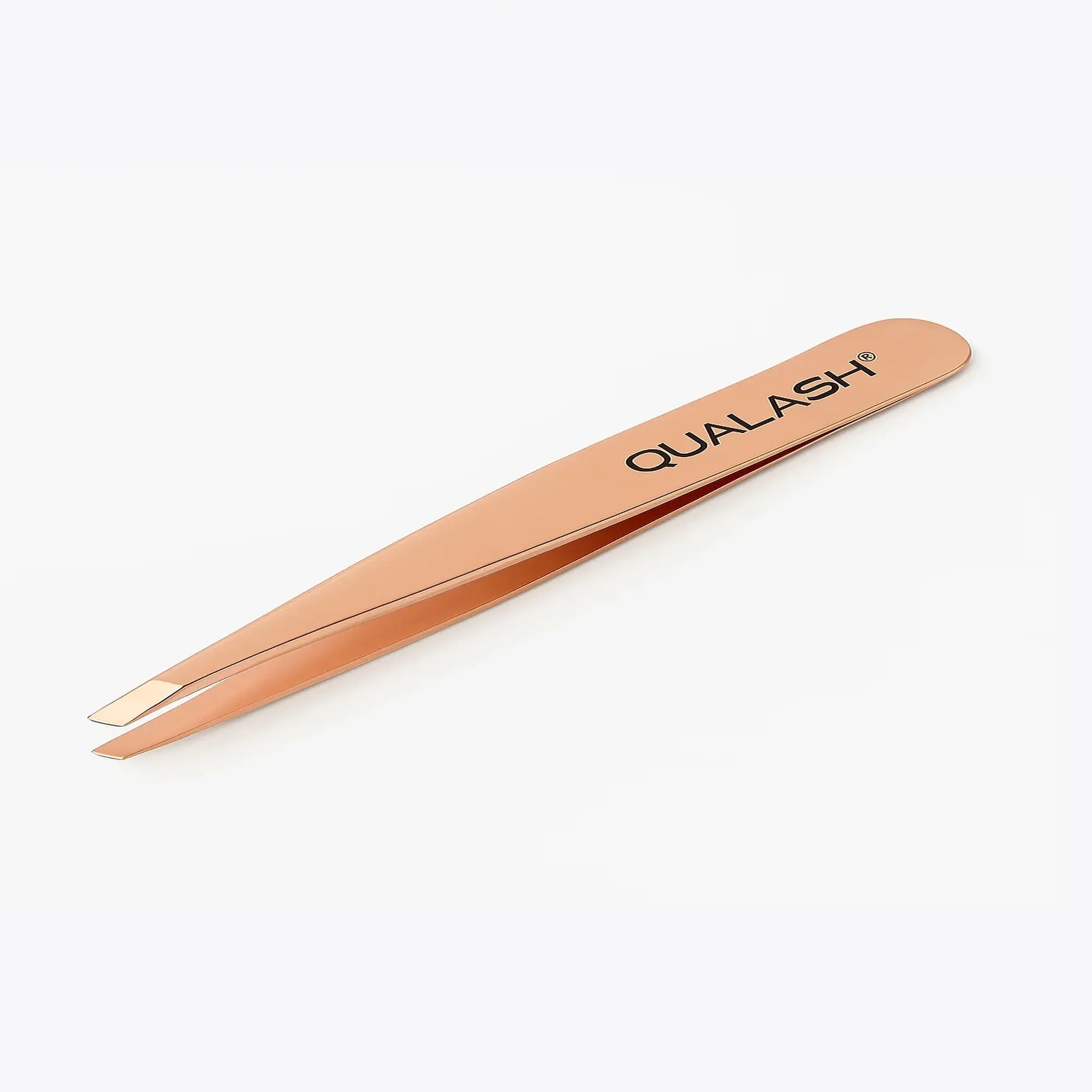 alt
QUALASH Professional Tweezer – 우아한 로즈 골드 컬러의 사선 팁 트위저 클로즈업