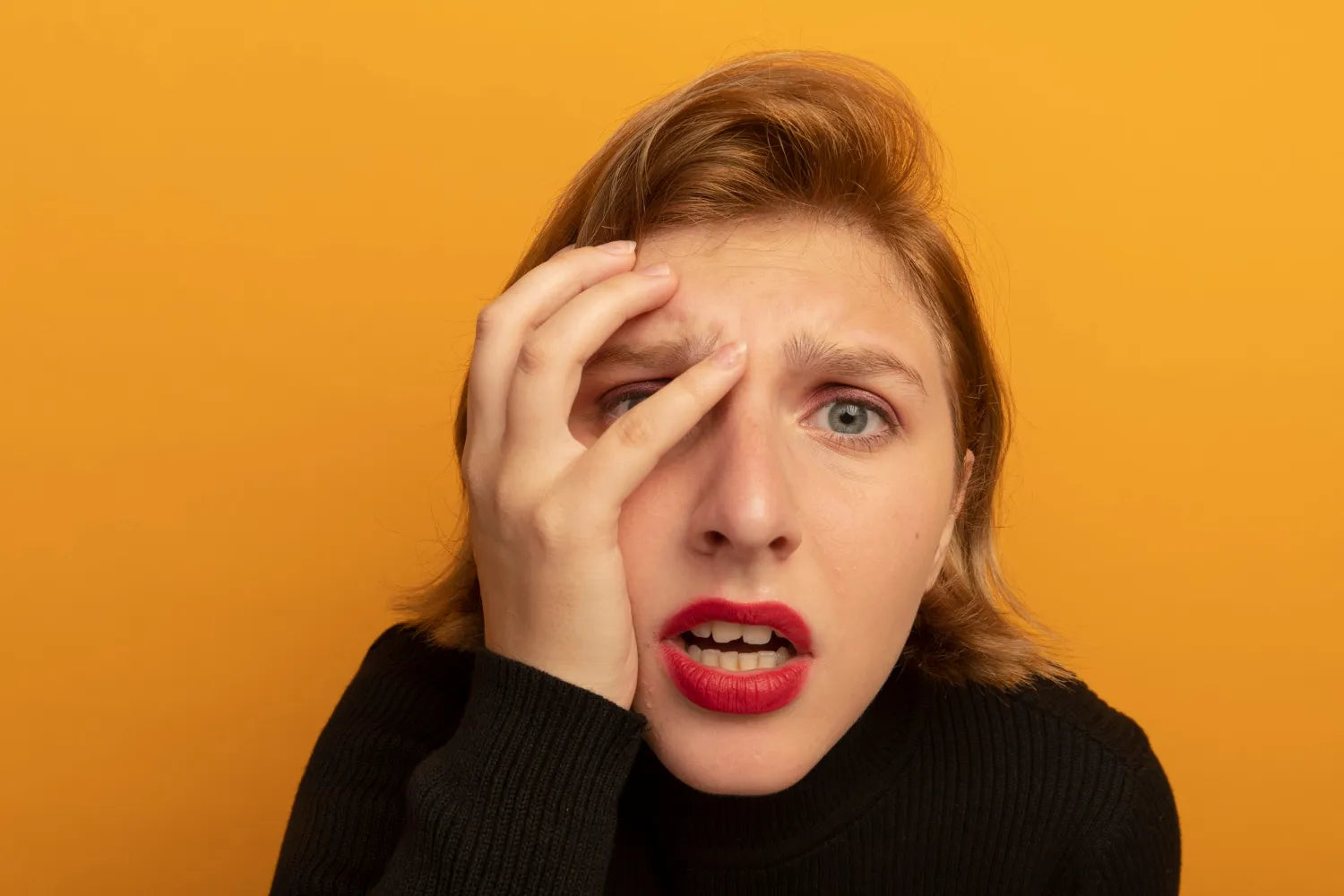 10 mistakes that weaken your eyelashes